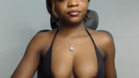 Snapshot of juicy_plumx chatting on September 2025 06:39:01 AM Wet Baddie online show from September 2025 06:39:01 AM