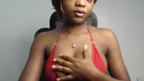 Snapshot of juicy_plumx chatting on October 2025 08:23:01 AM Wet Baddie online show from October 2025 08:23:01 AM