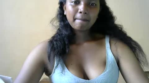 stellah online show from February 2025 11:28:02 AM