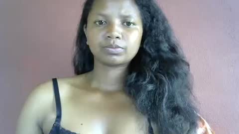 stellah online show from February 2025 09:13:02 AM