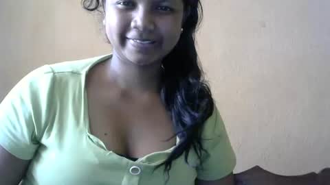 stellah online show from September 2025 07:52:02 AM