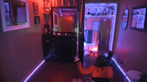 Snapshot of juicyjayxxx69 chatting on February 2025 03:53:02 AM juicyjayxxx69 online show from February 2025 03:53:02 AM