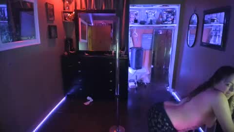 Snapshot of juicyjayxxx69 chatting on February 2025 04:00:02 AM juicyjayxxx69 online show from February 2025 04:00:02 AM