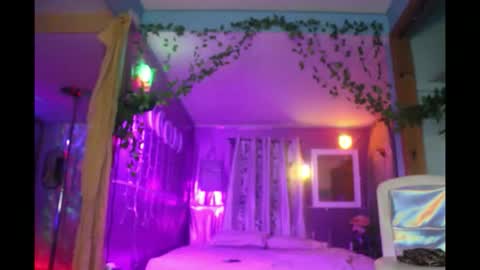 Snapshot of juicyjayxxx69 chatting on October 2025 02:12:02 AM juicyjayxxx69 online show from October 2025 02:12:02 AM