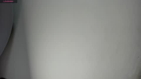 juicykitten1 online show from September 2025 11:09:01 AM
