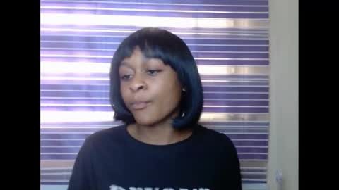 juicynwetx online show from February 2025 07:23:02 AM