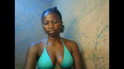 juicypiexx online show from October 2025 11:39:01 PM