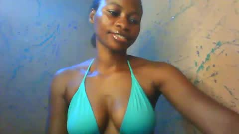 juicypiexx online show from October 2025 04:51:02 PM