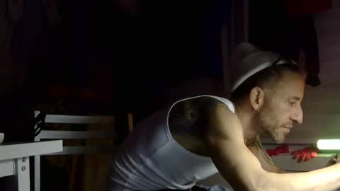 Snapshot of juicystraw chatting on October 2025 07:40:02 AM juicystraw online show from October 2025 07:40:02 AM