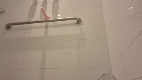 Snapshot of juicystraw chatting on October 2025 11:00:02 AM juicystraw online show from October 2025 11:00:02 AM