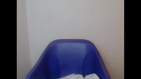 juicyxpink online show from February 2025 07:55:02 AM