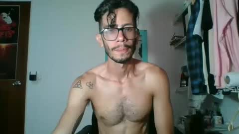 Julfigo online show from December 2024 10:01:02 PM