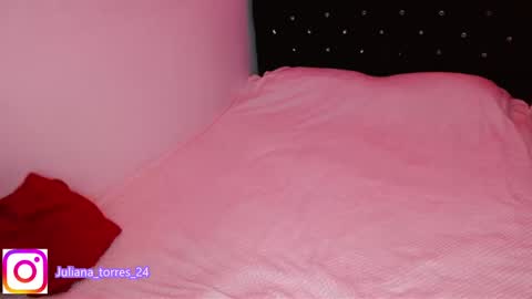  Juliana Torres  online show from December 2024 08:18:01 PM