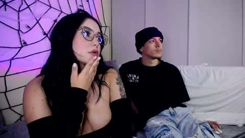 Snapshot of juli_aaron chatting on October 2025 05:08:02 AM JULI AARON online show from October 2025 05:08:02 AM