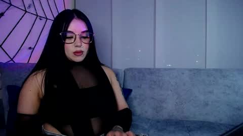 Snapshot of juli_aaron chatting on October 2025 11:38:01 PM JULI AARON online show from October 2025 11:38:01 PM