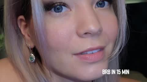Cute online show from December 2024 02:16:01 PM