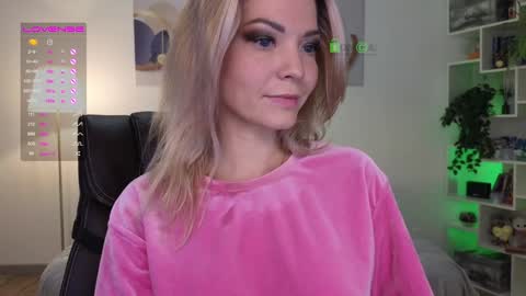 Cute online show from January 2025 07:44:02 PM