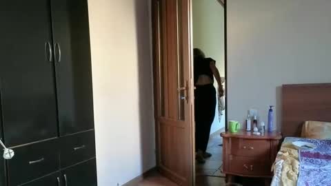 Snapshot of julia_giulia chatting on October 2025 01:42:02 PM julia_giulia online show from October 2025 01:42:02 PM