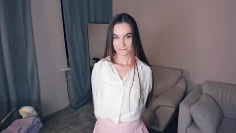 Snapshot of julia_jess chatting on October 2025 08:00:02 PM Evelin online show from October 2025 08:00:02 PM