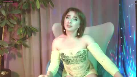 Snapshot of julia_renard chatting on October 2025 05:39:02 AM Julia online show from October 2025 05:39:02 AM