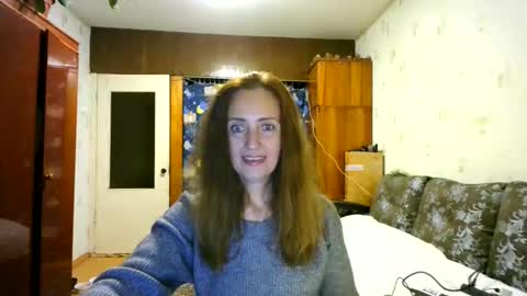 juliaa_foxi online show from September 2025 06:24:01 PM