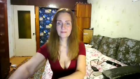 juliaa_foxi online show from October 2025 06:16:01 PM
