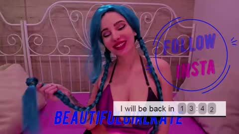 ContentMaker 1 - check my video gallery  online show from February 2025 02:44:02 AM
