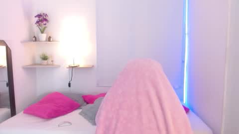Julia online show from September 2025 12:18:02 PM