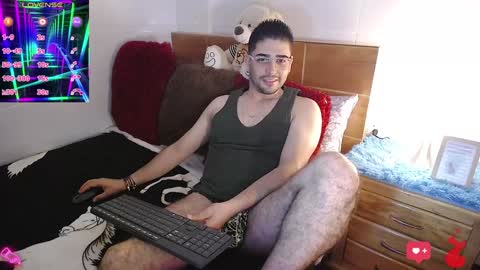 Snapshot of julian1225_ chatting on January 2025 02:25:01 AM Julian online show from January 2025 02:25:01 AM