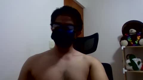 Julian Mora online show from February 2025 02:06:02 AM