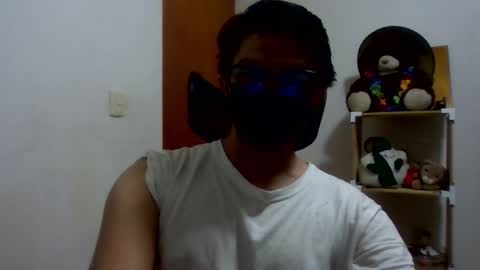 Julian Mora online show from March 2025 02:14:02 AM