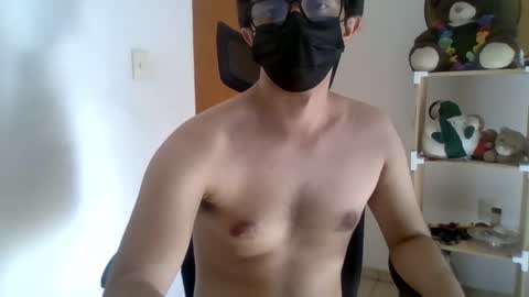 Julian Mora online show from March 2025 10:41:02 PM