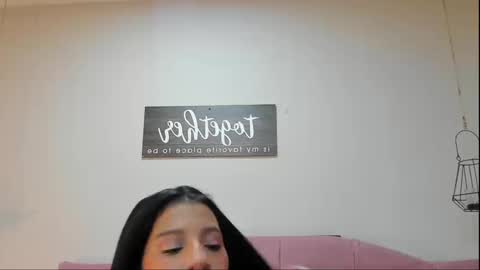 Juliana online show from September 2025 04:50:01 PM