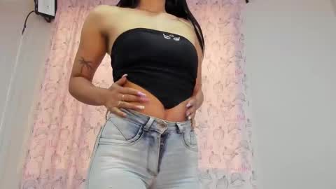 Juliana online show from September 2025 02:11:01 PM