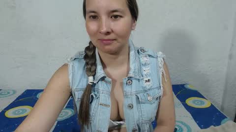 Juli online show from September 2025 11:12:02 AM