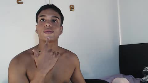 Juliann online show from October 2025 03:23:02 PM