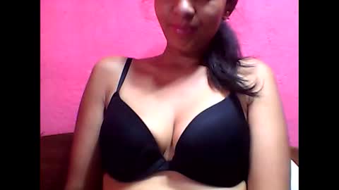 Snapshot of julie0612 chatting on February 2025 06:06:02 AM julie0612 online show from February 2025 06:06:02 AM