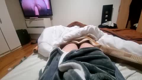 Julientoy online show from January 2025 02:53:02 AM