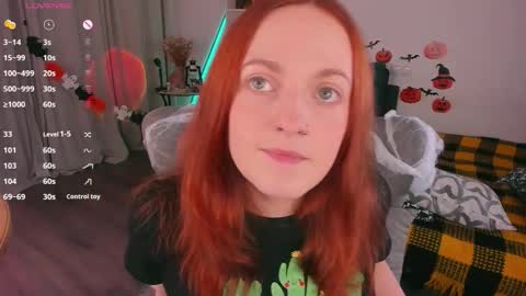 Snapshot of juliet_schoolgirl chatting on October 2025 04:42:02 PM Juliet online show from October 2025 04:42:02 PM