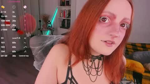 Snapshot of juliet_schoolgirl chatting on October 2025 01:45:02 PM Juliet online show from October 2025 01:45:02 PM