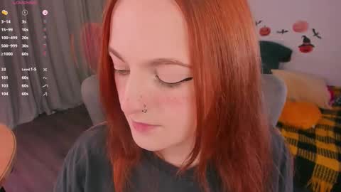 Snapshot of juliet_schoolgirl chatting on November 2025 11:49:02 PM Juliet online show from November 2025 11:49:02 PM