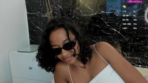 Juli online show from February 2025 05:16:01 PM