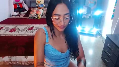 Snapshot of julieta_art1 chatting on March 2025 02:07:02 AM julieta art1 online show from March 2025 02:07:02 AM