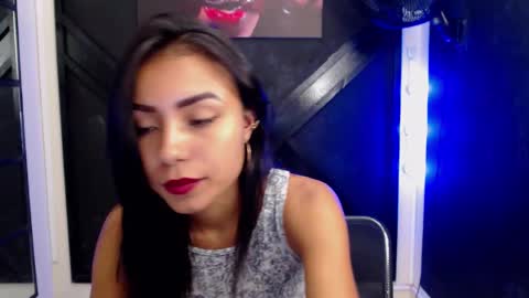 julieta_fn online show from March 2025 03:31:01 PM