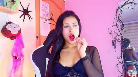 juli online show from October 2025 01:05:02 AM