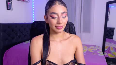 Julieta online show from October 2025 01:04:02 AM