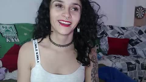 Julieta Jaguar online show from December 2024 02:37:02 PM