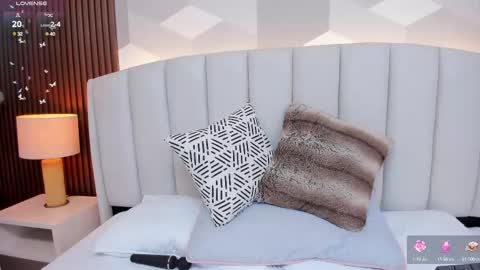 Snapshot of julietasantos__ chatting on March 2025 09:43:01 PM Julieta Santos online show from March 2025 09:43:01 PM