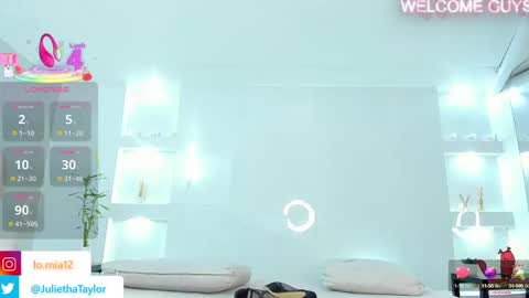 Snapshot of julietha_taylor chatting on October 2025 02:39:02 AM Julietha online show from October 2025 02:39:02 AM