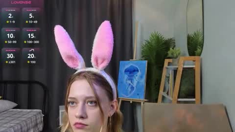 Mia online show from October 2025 03:14:01 AM